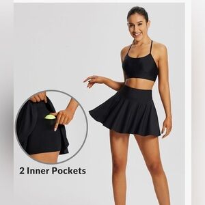 NEW- Baleaf Black active Skirt
Built in boy shorts Skort